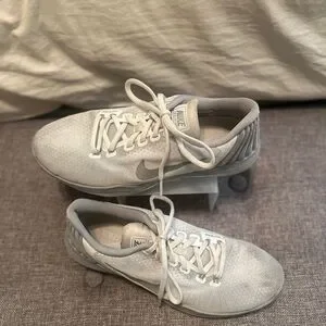 Nike | Shoes | Nike Light Gray Mesh Sneakers | Poshmark display picture 1